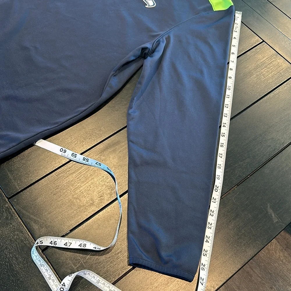 Team Apparel NFL Seattle Seahawks 1/4 Zip pullover - Picture 8 of 10